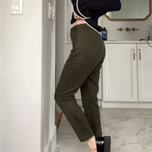 Banana Republic army, green chinos